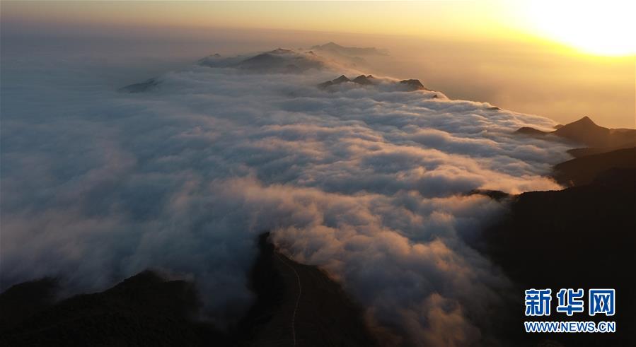 #（环境）（1）四川华蓥山现云海美景