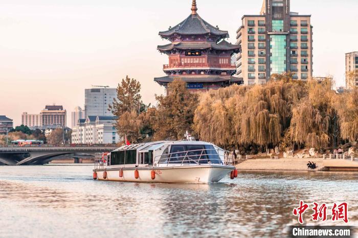 “就地过年”催生新增长点春节假期南京文旅市场持续升温