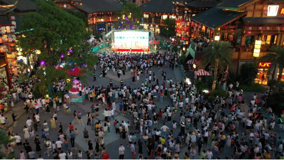 “政府惠民·全城狂欢”惠民游启动 桂林融创国际旅游度假区周年盛典同步举行