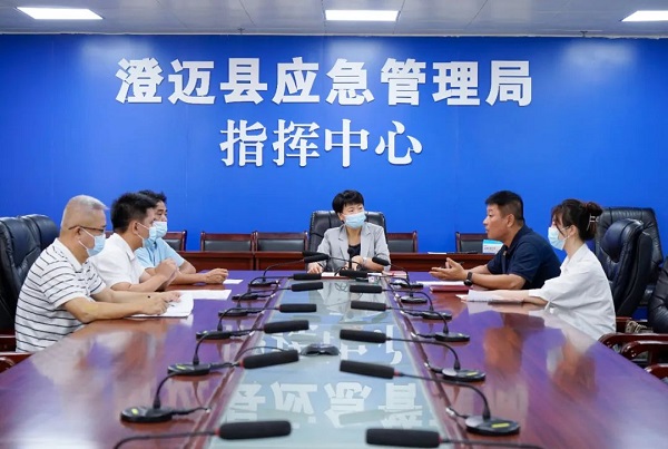 澄迈县委书记尹丽波到县三防指挥部检查部署台风“木兰”防御工作