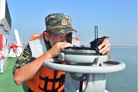 福建海警局组织开展海上综合执法训练及舰艇业务专项训练