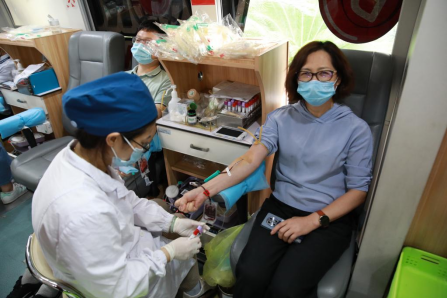 爱心献热血，浙商中拓连续三年组织开展无偿献血活动