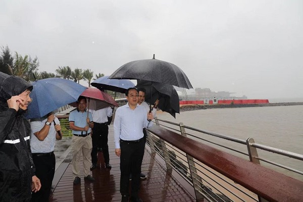 海口秀英区全力以赴防御台风“纳沙” 保障人民群众生命财产安全