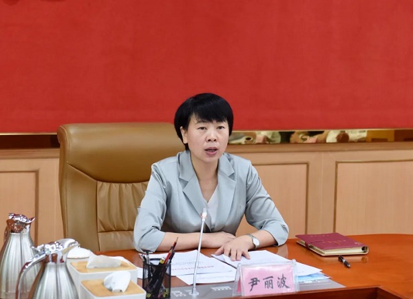 澄迈召开“万名干部下企业”服务行动助企服务员座谈会