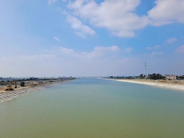 万宁市小海流域南汊道恢复工程全线通水