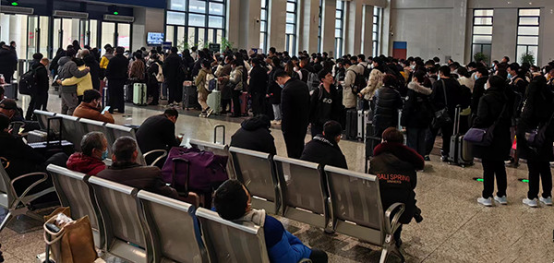 春运期间 衡水车务段发送旅客72.36万余人