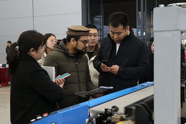 河北安平成功举办丝网产贸对接会