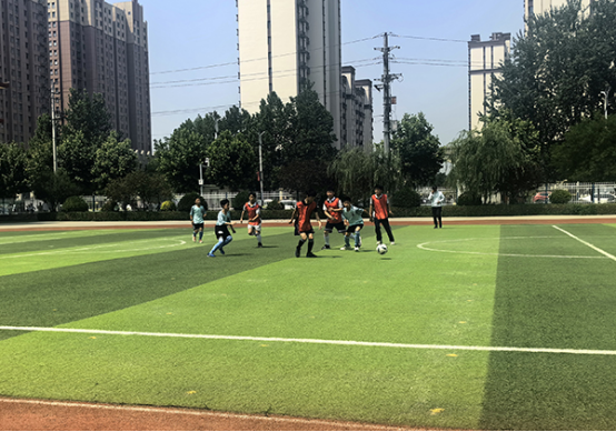 衡水饶阳县举办“奔跑吧·少年”青少年足球赛