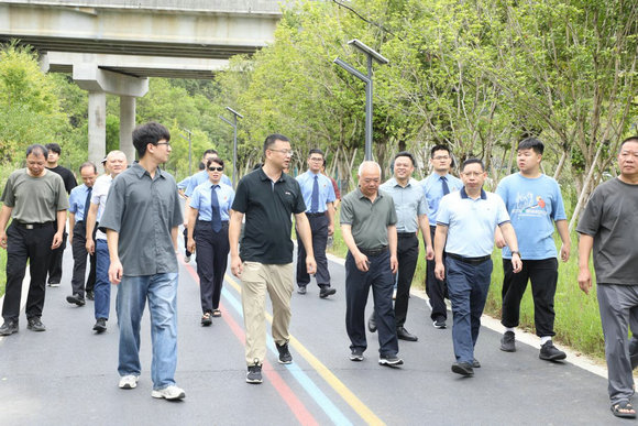 闽浙巡河交水 共护溪水长清