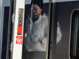 京津冀首开环线高铁